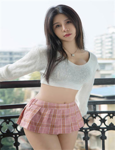 妖狐-巨型女的袭击