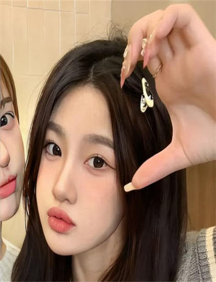 高凤山的艺术：美学价值与创作技巧探讨，未删减版